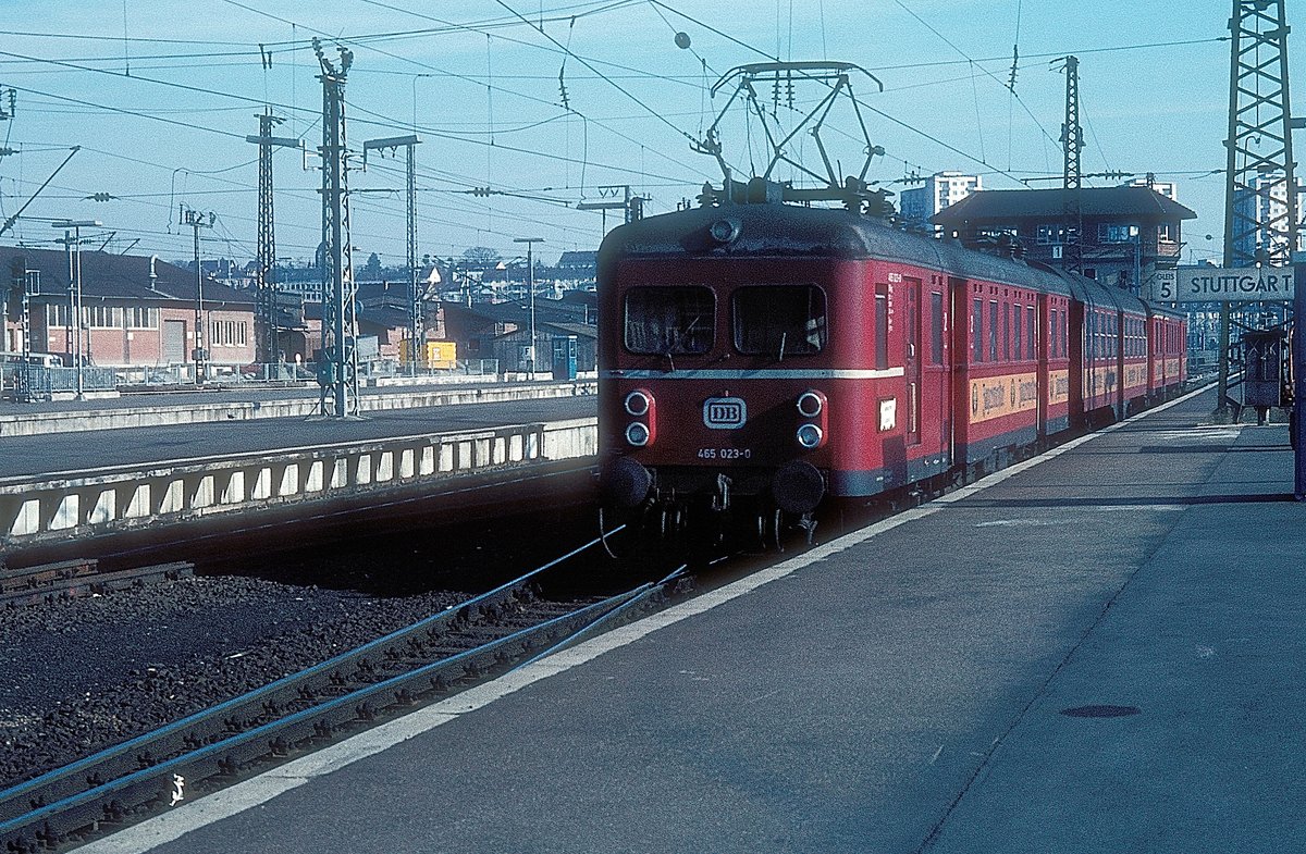 465 023  Stuttgart Hbf  06.03.77