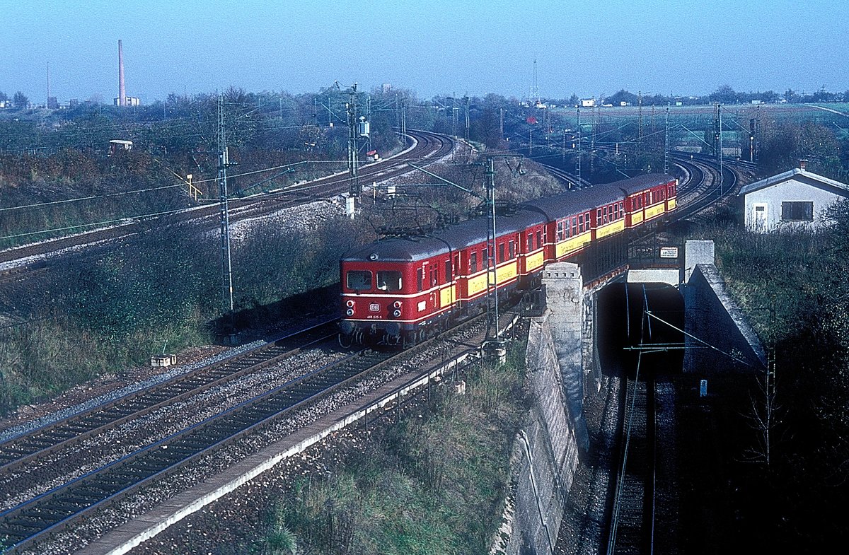 465 025  Stg - Zuffenhausen  07.11.77