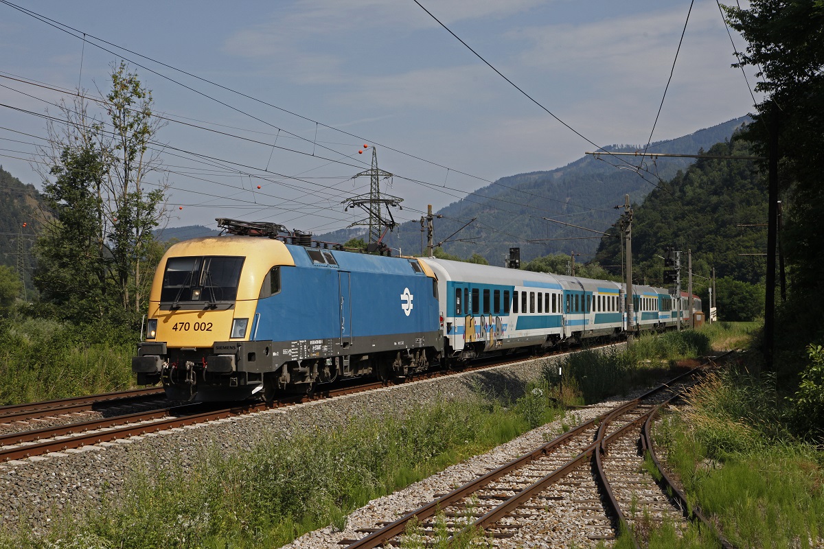 470 002 mit EC151 bei Mixnitz am 19.07.2015.