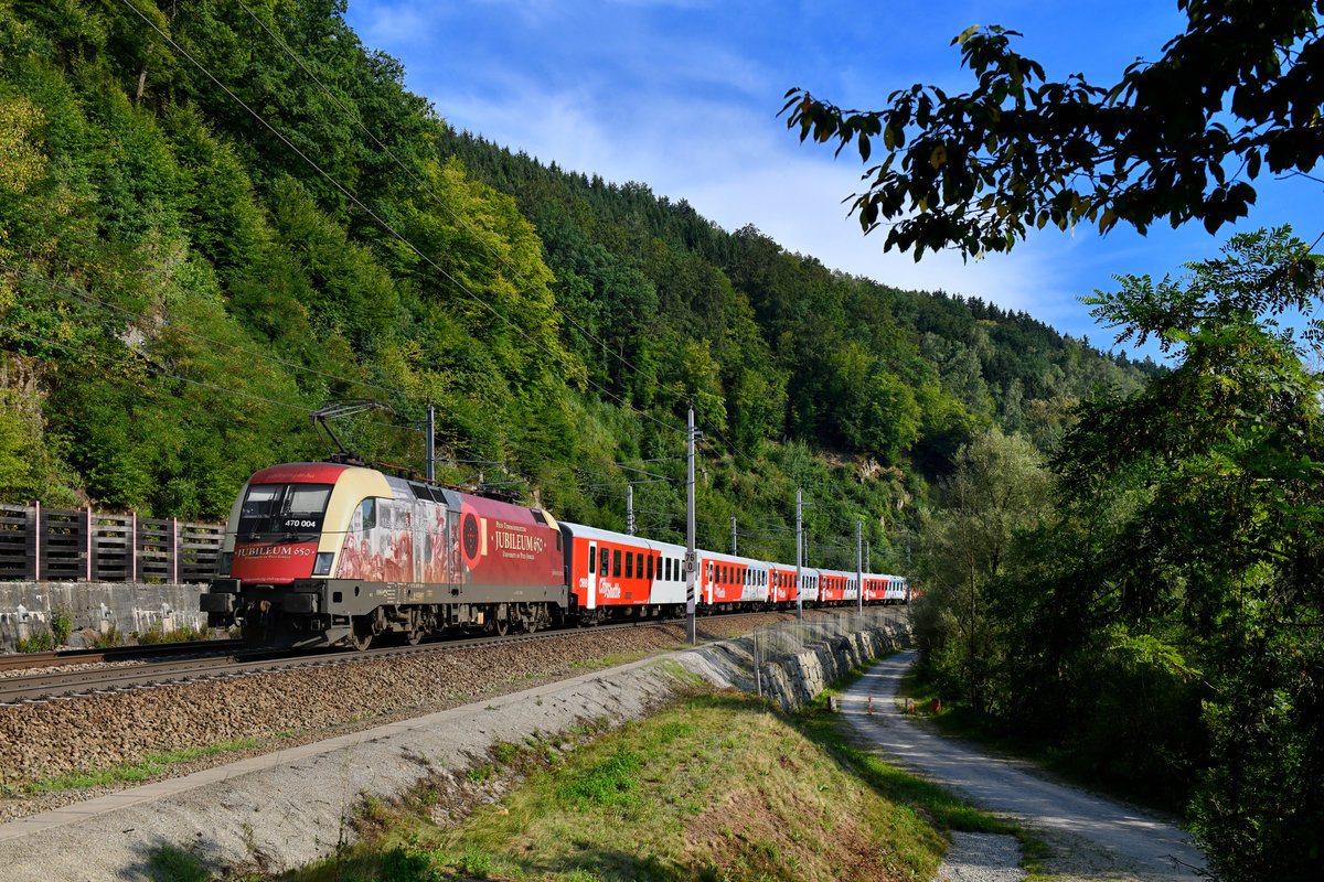 470 004 mit REX 5927 am 01.08.2018 bei Ingling. 