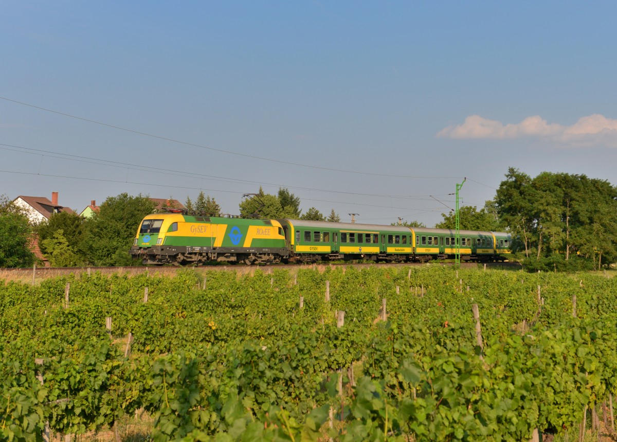 470 502 mit einem D nach Sopron am 26.07.2013 bei Kópháza.