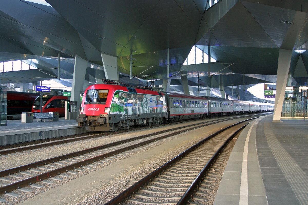470.005 mit EN-235 in Wien Hbf. am 18.4.15