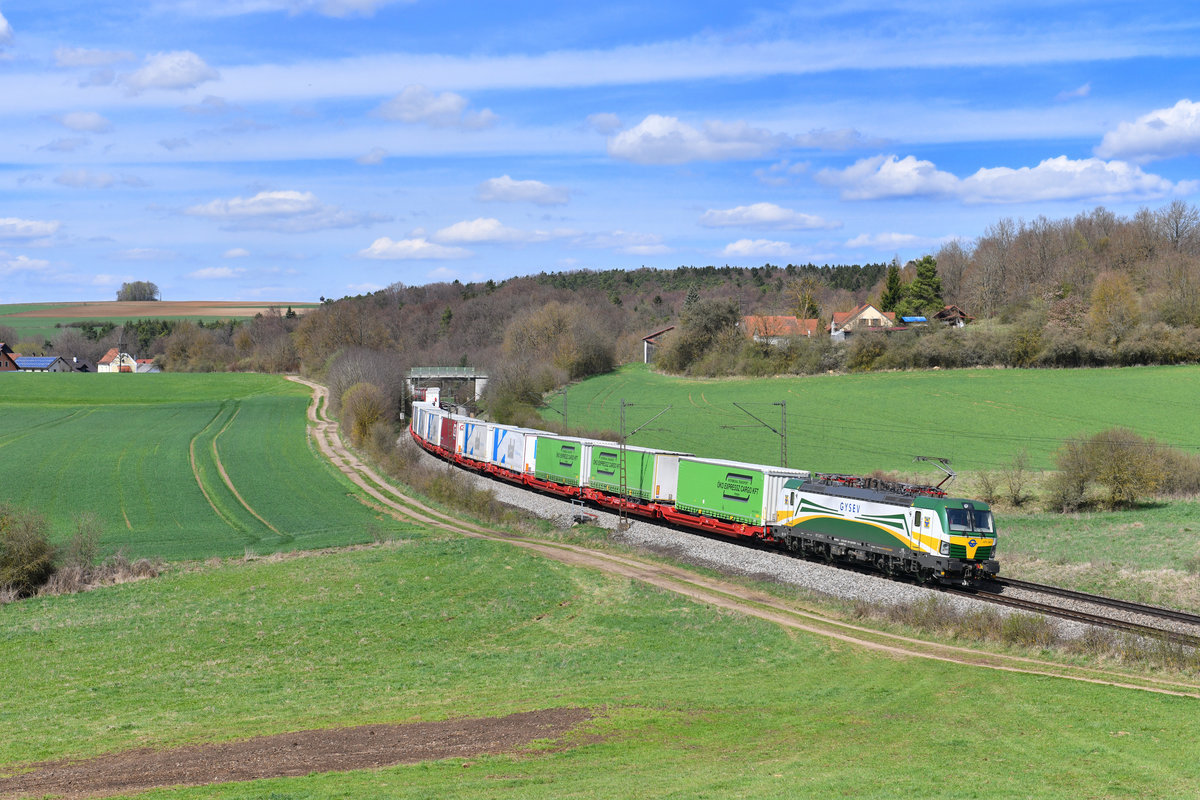 471 501 mit DGS 41163 am 14.04.2018 bei Edlhausen. 