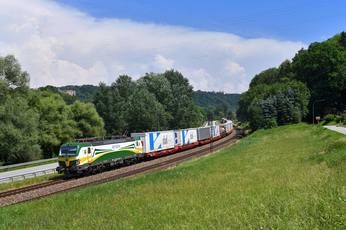 471 502 mit DGS 41162 am 31.05.2018 bei Pleinting. 