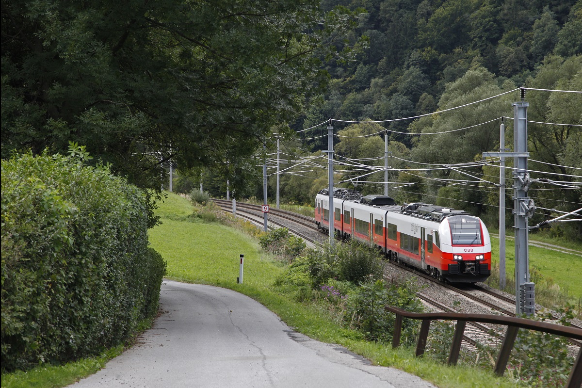 4744 507 zwischen Pernegg und Bruck an der Mur am 15.09.2017.