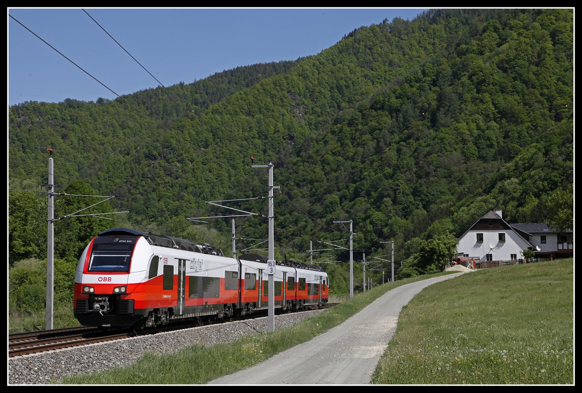 4744 543 zwischen Bruck-Mur und Pernegg am 13.05.2020.