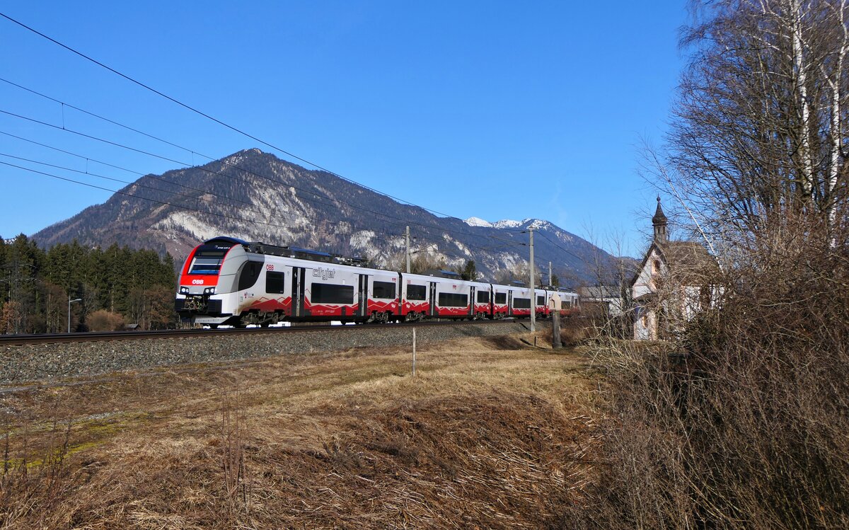 4748 029 als REX 5376 (Kufstein - Innsbruck Hbf) bei Brixlegg, 29.01.2024.