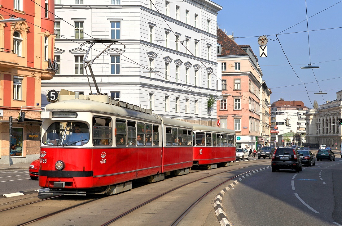 4788 + 1310, Alserbachstraße, 22.04.2013.

