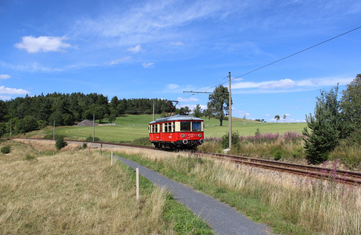 479 203-2 der Oberweißbacher Bergbahn hier zu sehen am 26.07.15 zwichen Lichtenhain und Oberweißbach-Dessbach.