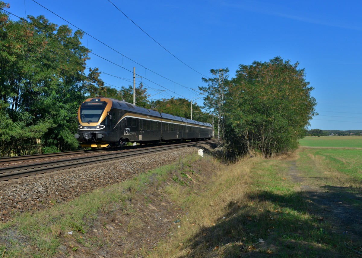 480 004 am 26.08.2015 bei Stary Kolin.