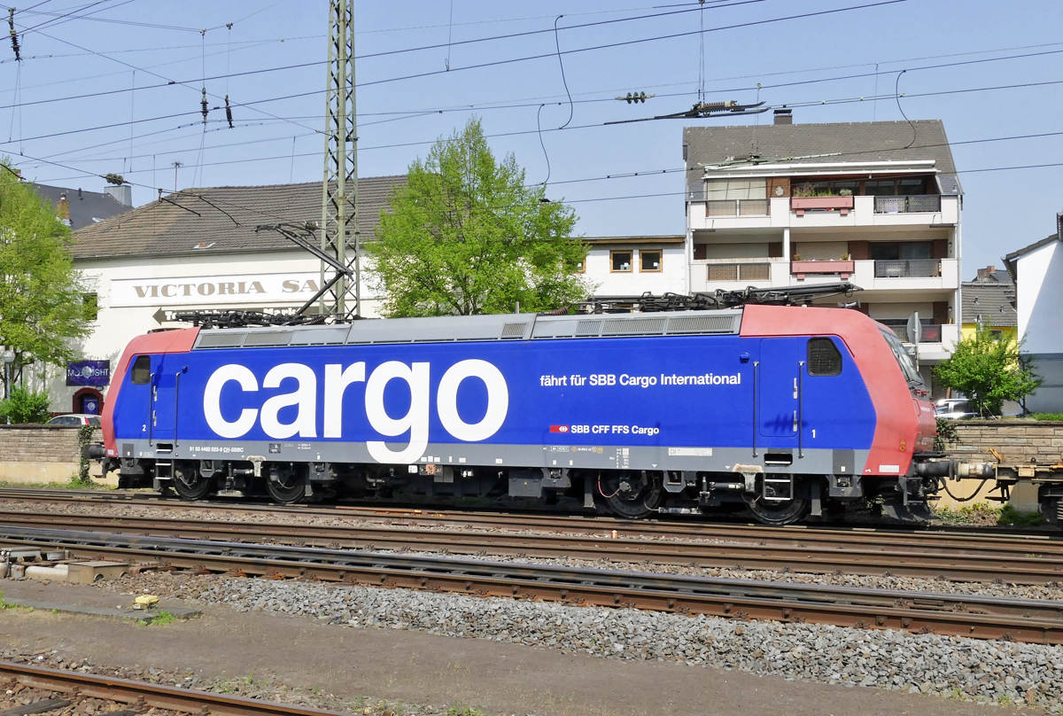 482 023-9  SBB-Cargo-International  durch Remagen - 21.04.2018