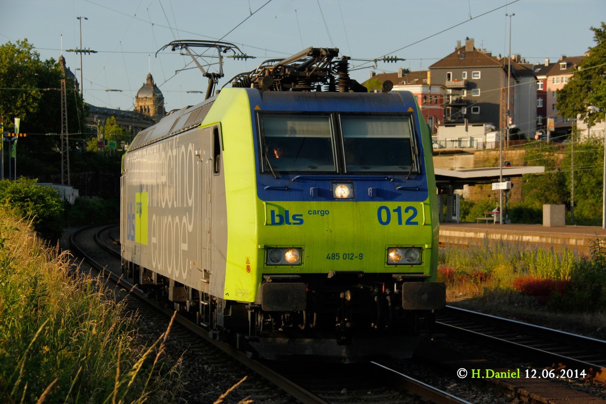 485 012-9 bls cargo in Wuppertal, Juni 2014.