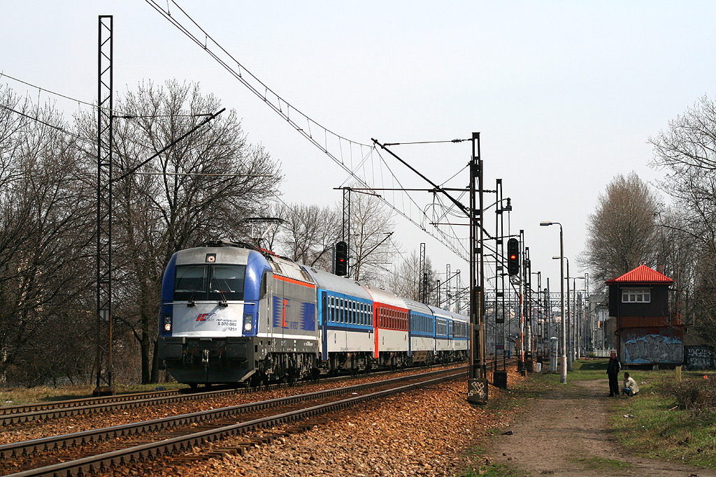5 370 002 EC 110  Praha  Warszawa Wsch. - Praha hl.n. Sosnowiec (18.04.2013)