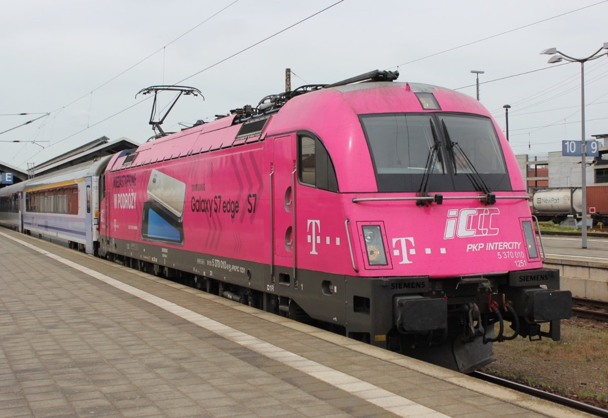 5 370 010 mit EC 45 nach Warschau am 16.05.2017 in Frankfurt (Oder).