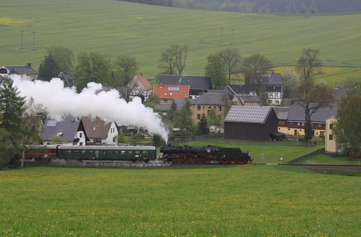 50 3616 passiert am 11.05.2013 das Ortsgebiet von Raschau. 