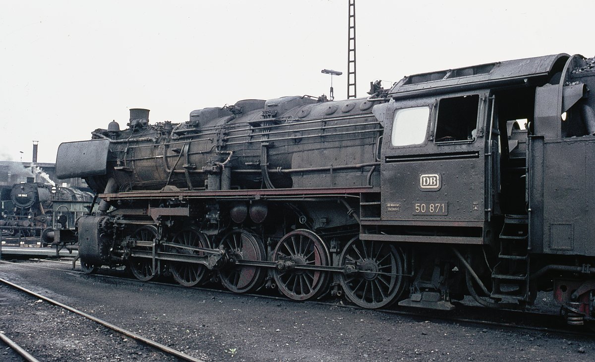 50 871  im Bw       Detailaufn.  