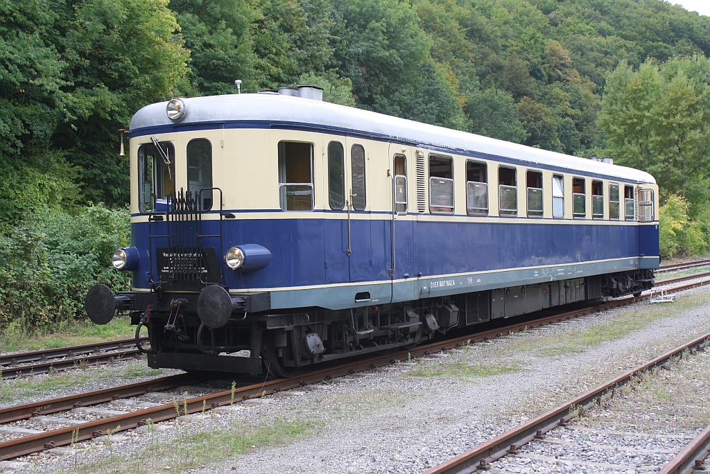 5042.14 am 15.September 2013 als Nebenfahrt 17748 beim Wendeaufenthalt in der LSt. Waldm�hle.

