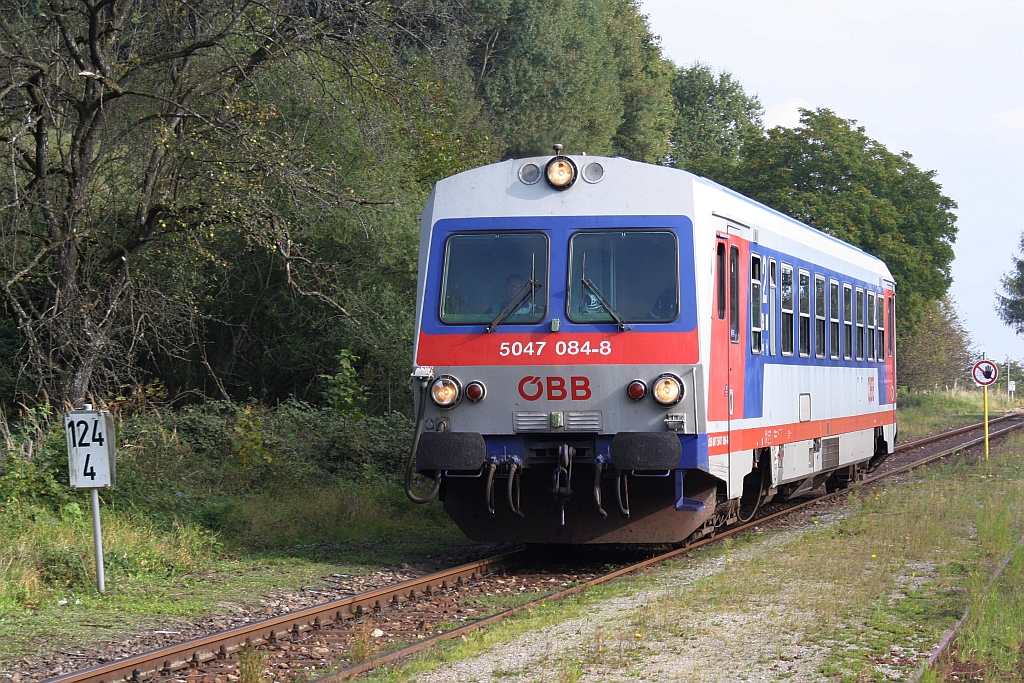 5047 084-8 am 03.Oktober 2014 als R 3479 im Bf. Holzleithen