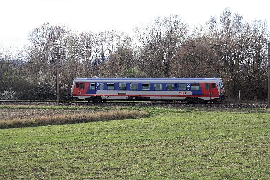 5047 091-3 als R 6589 (Leobersdorf  - Weissenbach-Neuhaus ) am 12.April 2015 kurz nach der Ausfahrt aus Leobersdorf.