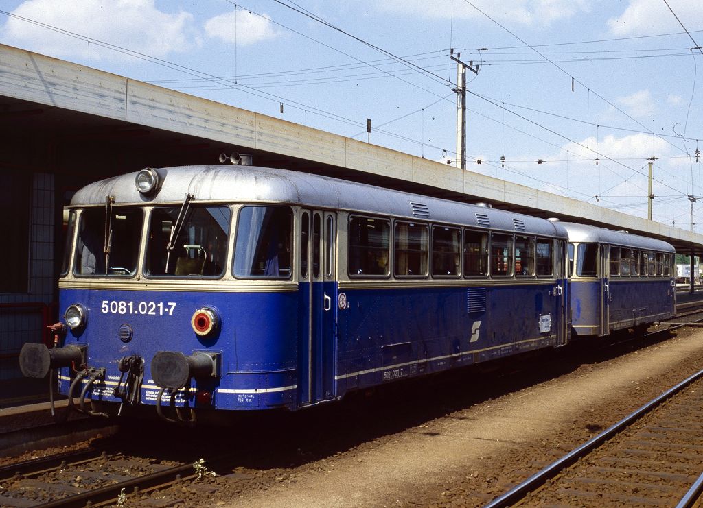 5081 021 als Regionalzug nach Aschbach an der Donau, 19.07.1989