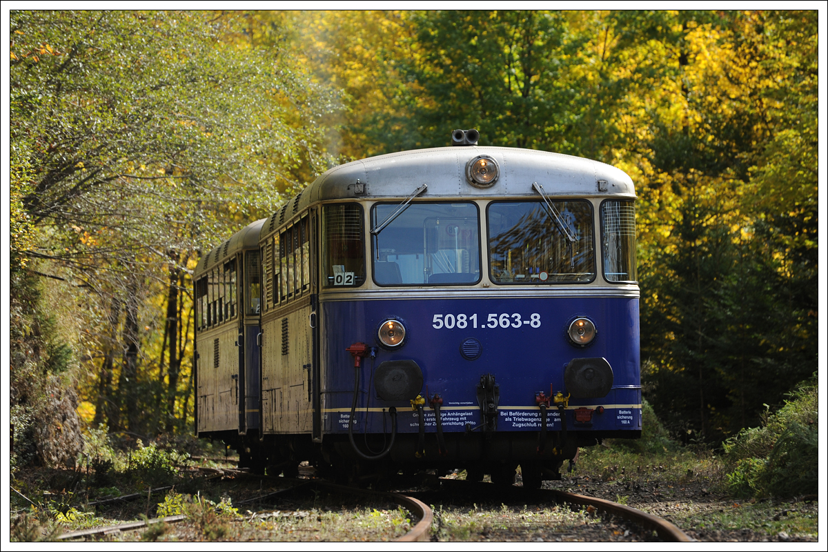 5081.563 und 5081.562 anlässlich einer Fotofahrt am 13.10.2019, aufgenommen am Bahnhof Erzberg, wo für Publikumsfahrten aktuell leider Schluss ist. 