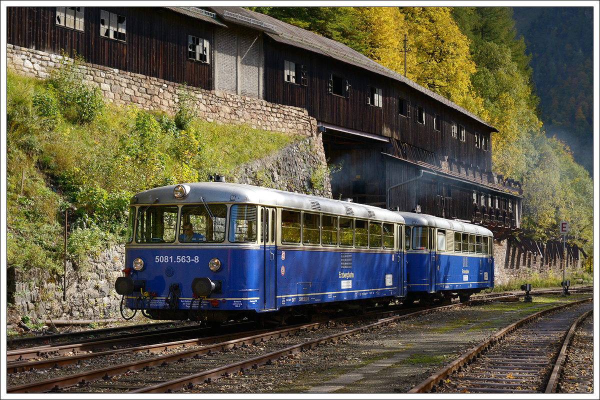 5081.563 und 5081.562 anlässlich einer Fotofahrt am 13.10.2019, aufgenommen am Bahnhof Erzberg, wo für Publikumsfahrten aktuell leider Schluss ist. 