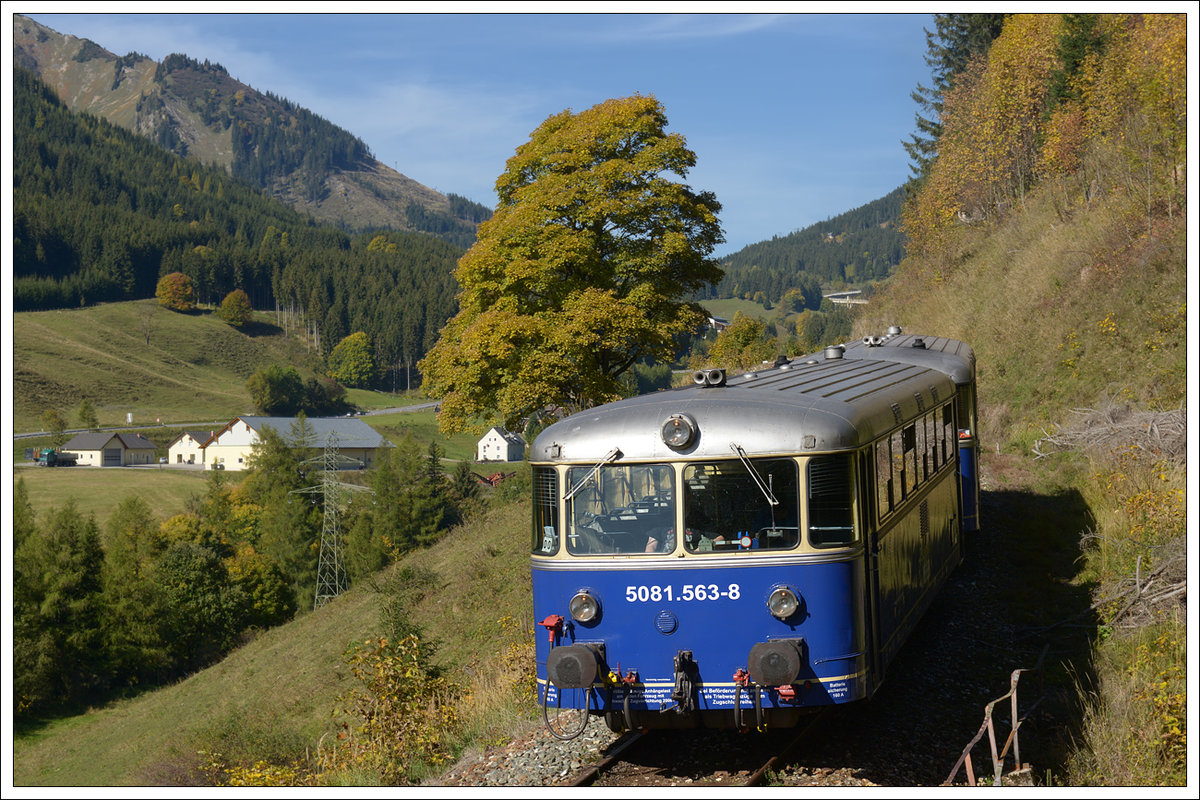 5081.563 und 562 auf der Südrampe der Erzbergbahn am 13.10.2019.