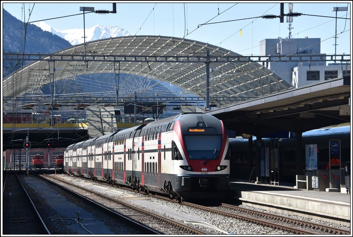 511 023 in Chur. Geschlossen wird es ab morgen sicher öfters heissen bei der SBB. (16.03.2020)