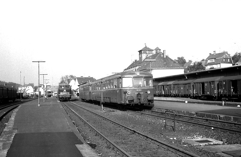 515 536 im Sommer 1977 in Frankenberg/Eder.