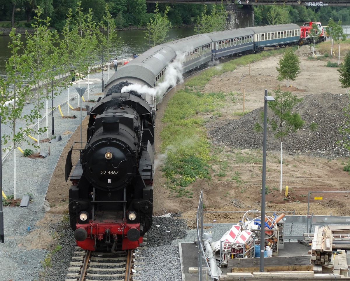 52 4867 am 28.06.14 in Frankfurt am Main auf der Hafenbahn 