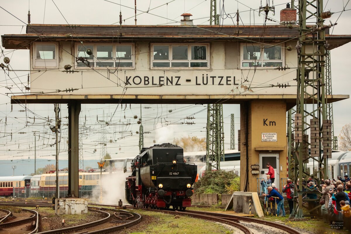 52 4867 in Koblenz Lützel, November 2024.