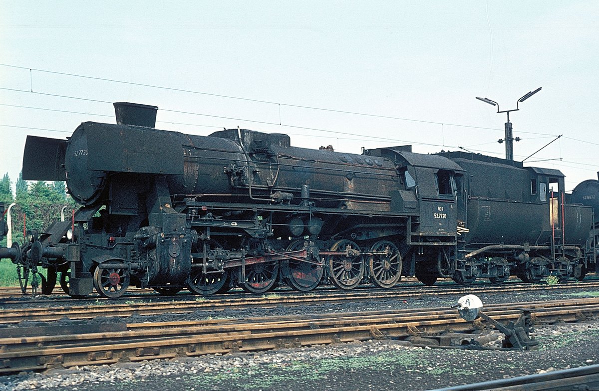 52 7720  Linz  10.05.75