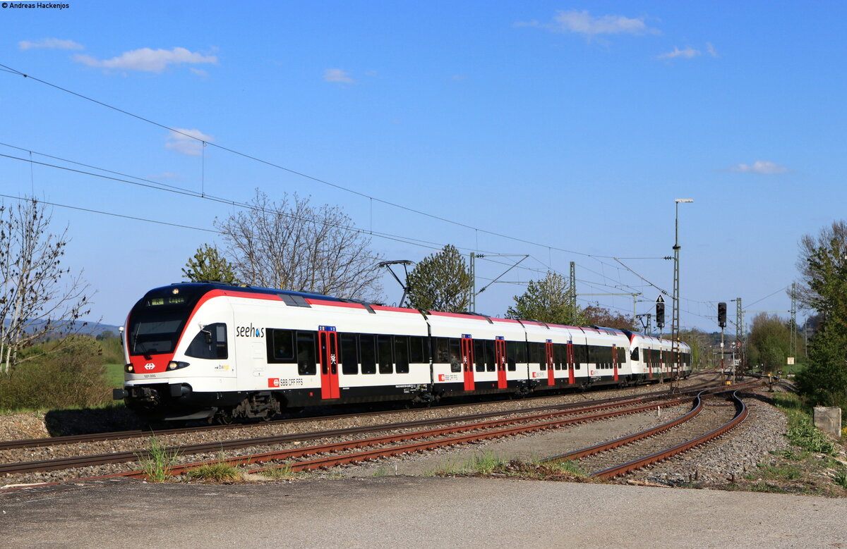 521 205 und 521 204 als SBB87700 (Konstanz-Engen) in Welschingen 3.5.21