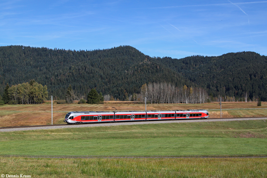 526 042 am 18.10.2014 bei Biberbrugg.