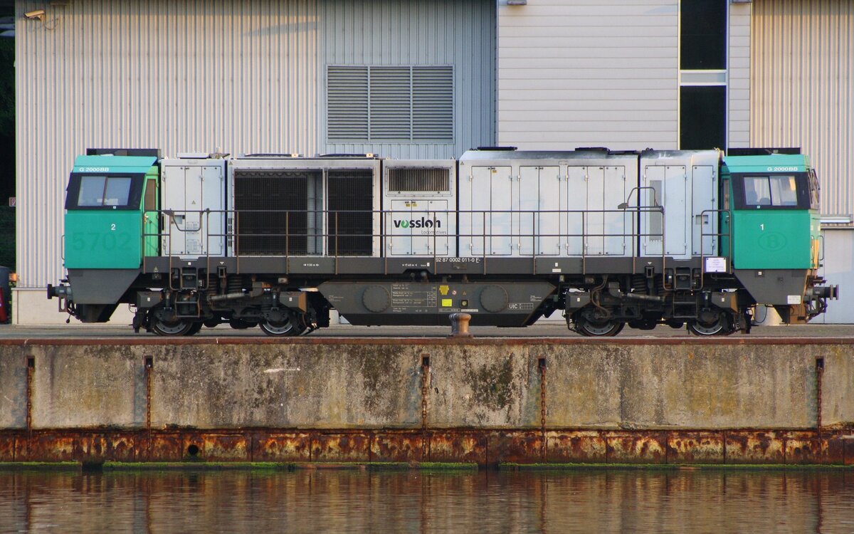 5702 | 92 87 0002 011-0 F- | Kiel bei VTLT | Juni 2017