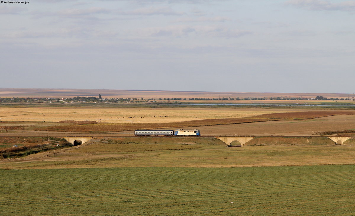 60 1376-2 mit dem R 8654 (Tulcea Oras-Medgidia) bei Baia Dobrogea 30.8.17