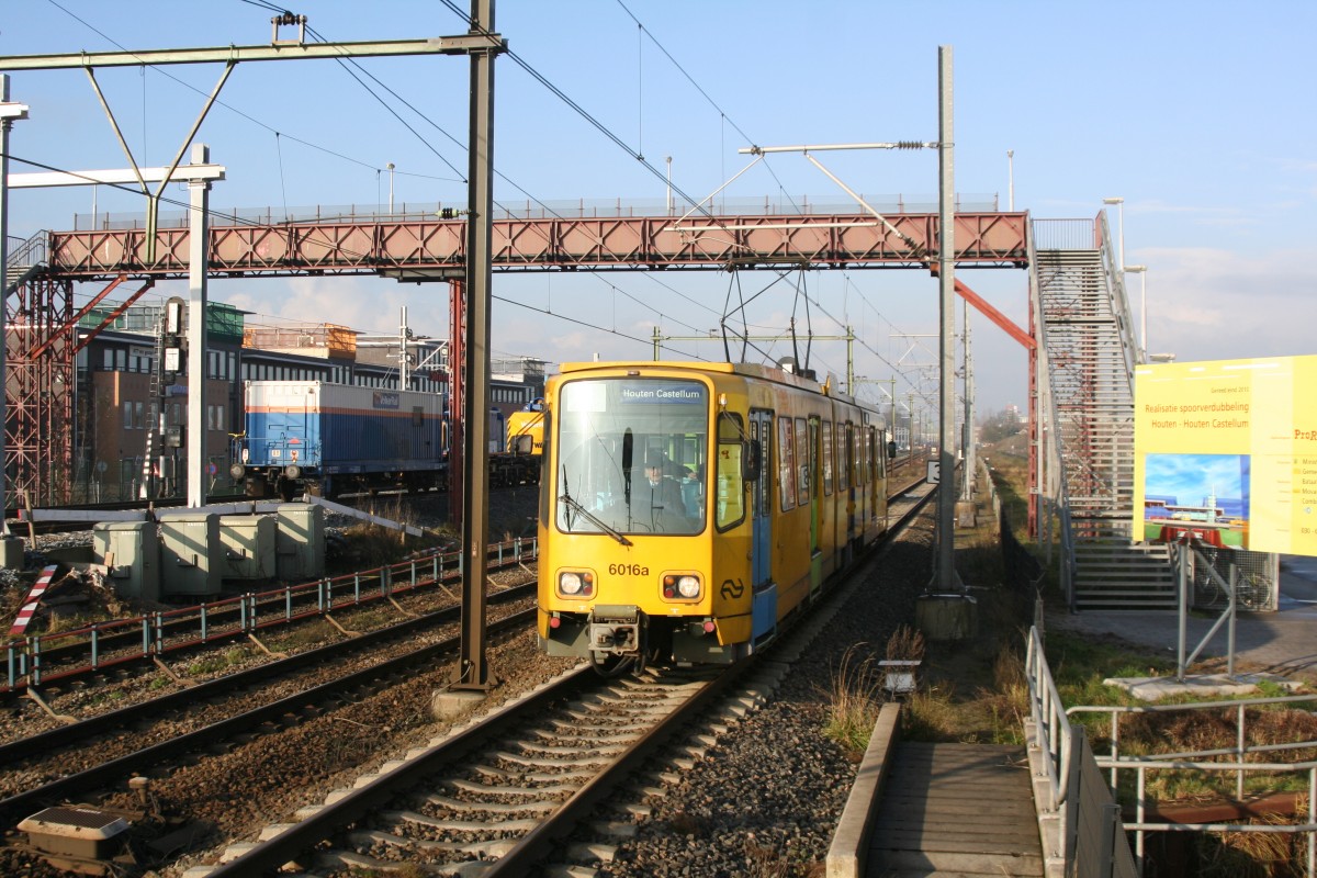 6016a Einfahrt Houten Castellum 03.12.2008