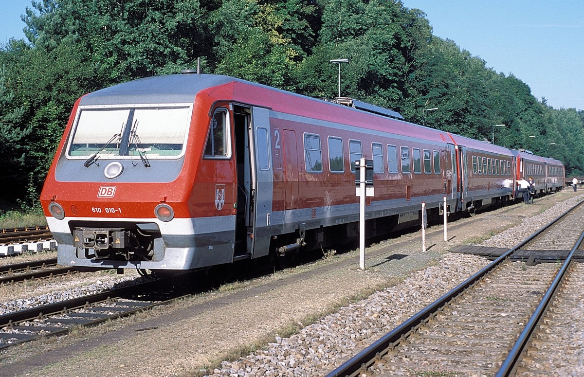 610 010 + 020  Neukirchen b.S.R.  08.08.98