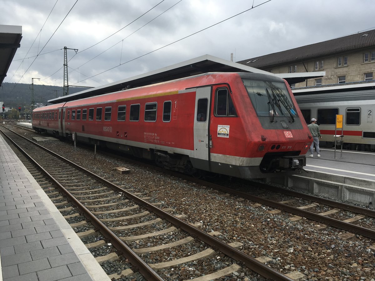 611 019 pendelte am 28.10.17 den ganzen Tag als Ire Ulm Aalen.