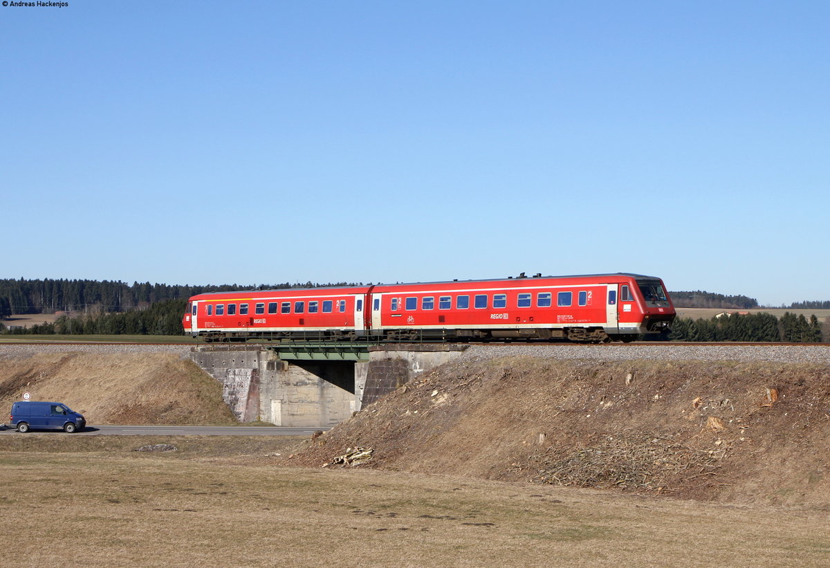 611 027-3 als RE 22302 (Neustadt(Schwarzw)-Rottweil) bei Deißlingen 27.2.17