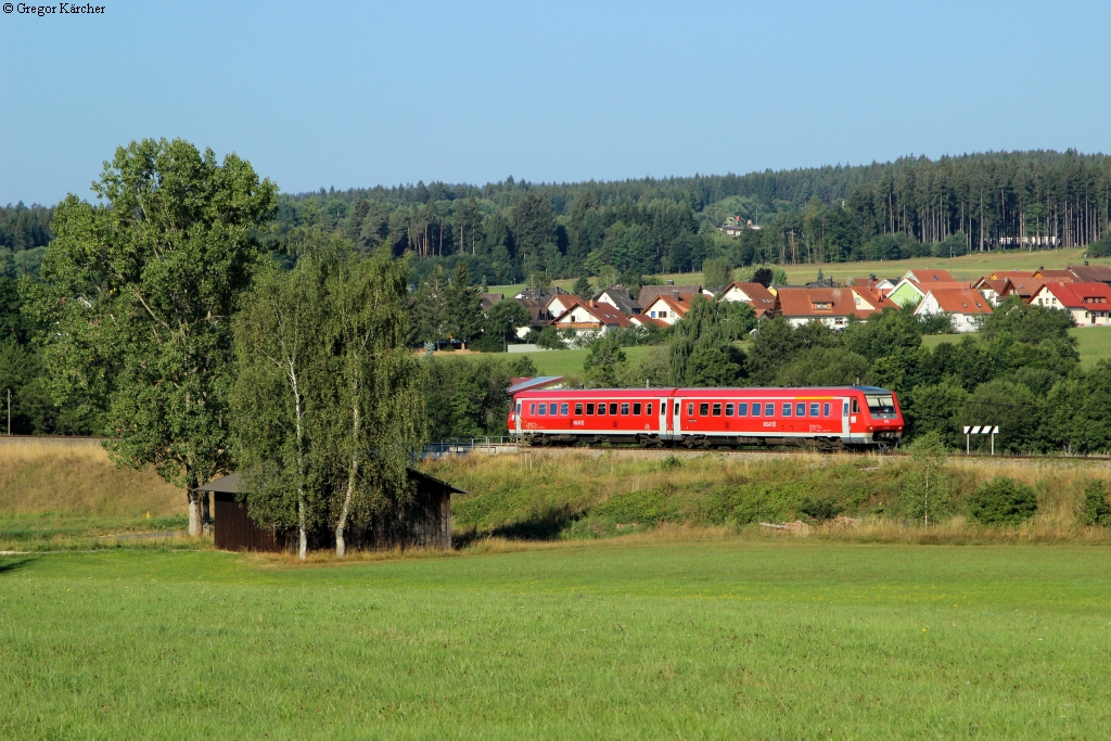 611 038 als IRE 3209 (Neustadt-Ulm) bei Rötenbach, 22.08.2015.