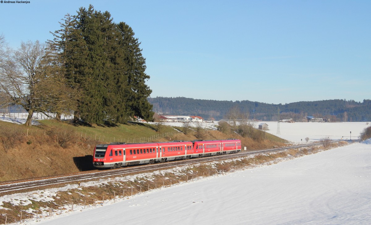 612 082-9 und 612 087-7 als RE 3164 (München Hbf-Kempten(Allgäu)Hbf)) bei Aitrang 3.12.13