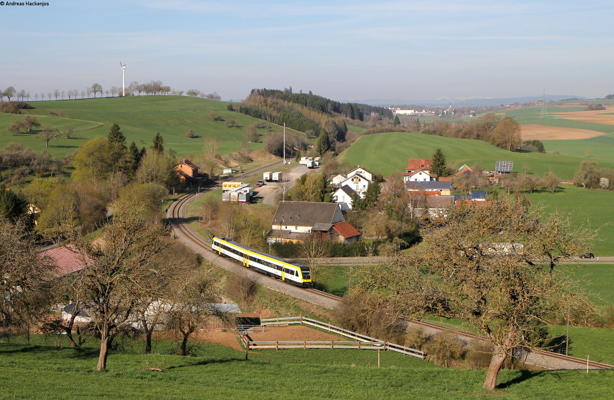 612 110-6  als RE 3207 (Neustadt(Schwarzw)-Ulm Hbf) bei Hausen vor Wald 18.4.18