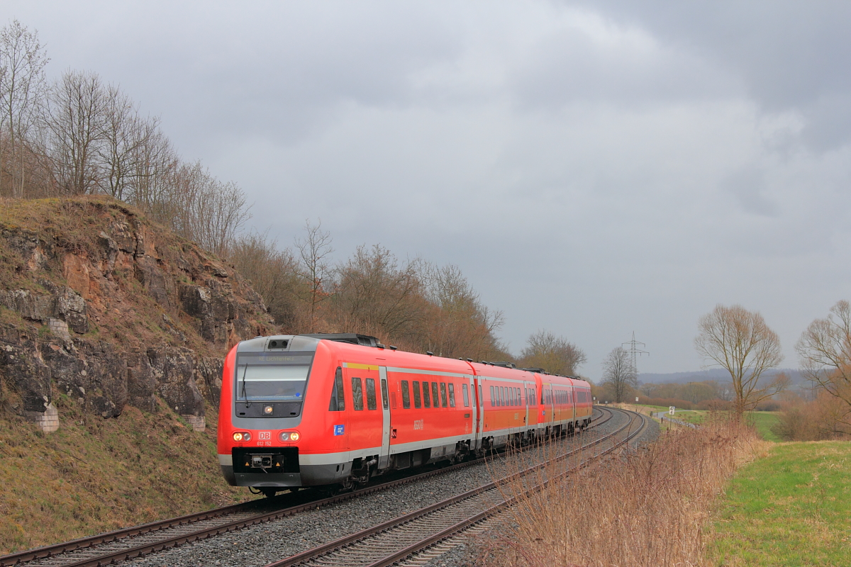 612 152 DB Regio bei Burgkunstadt am 30.03.2016.