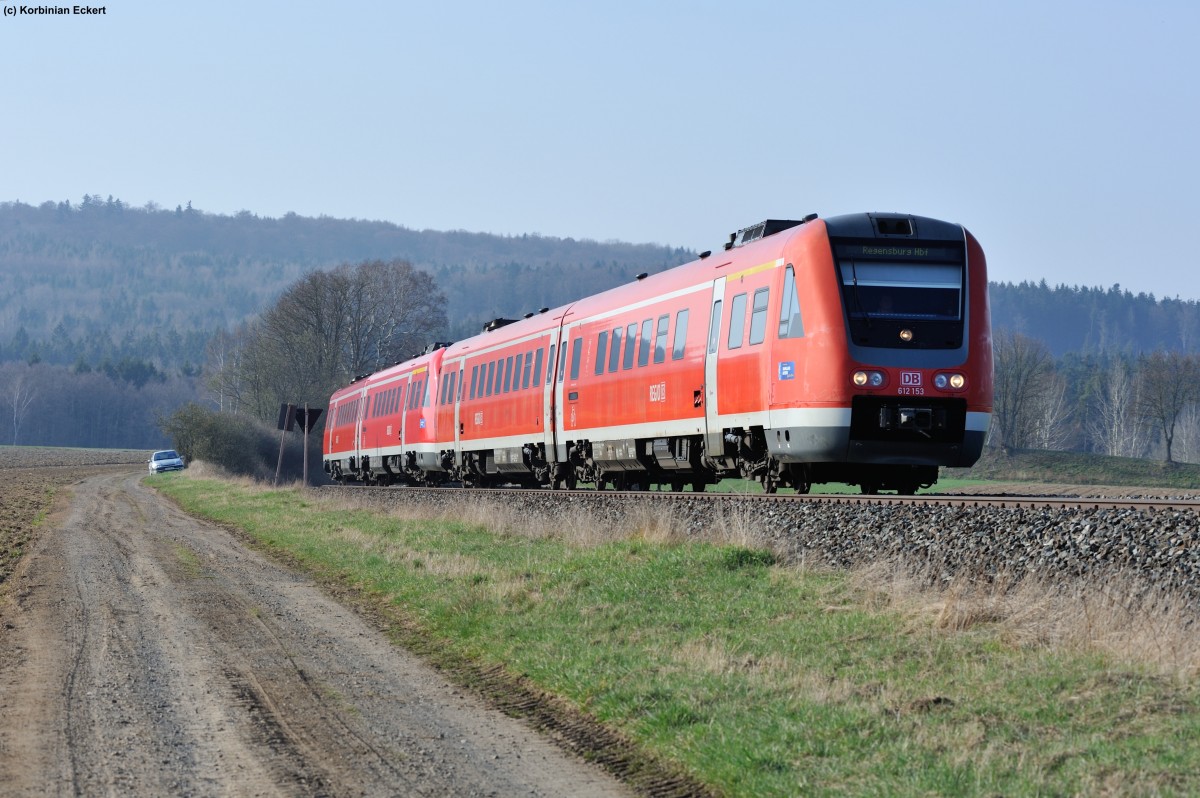 612 153 mit dem RE 3697 von Hof nach Regensburg Hbf, 29.03.2014