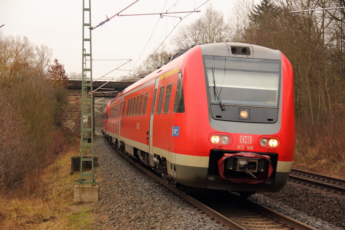 612 166 DB Regio in Michelau am 11.02.2015. (Bild entstand vom Ende des Bahnsteigs)