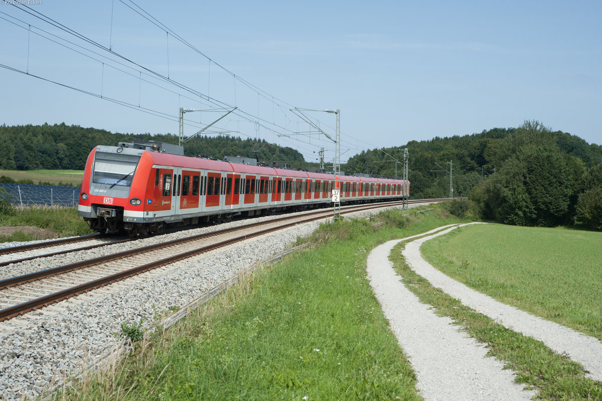 612 287 als S4 von Ebersberg nach Geltendorf bei Türkenfeld, 22.08.2017