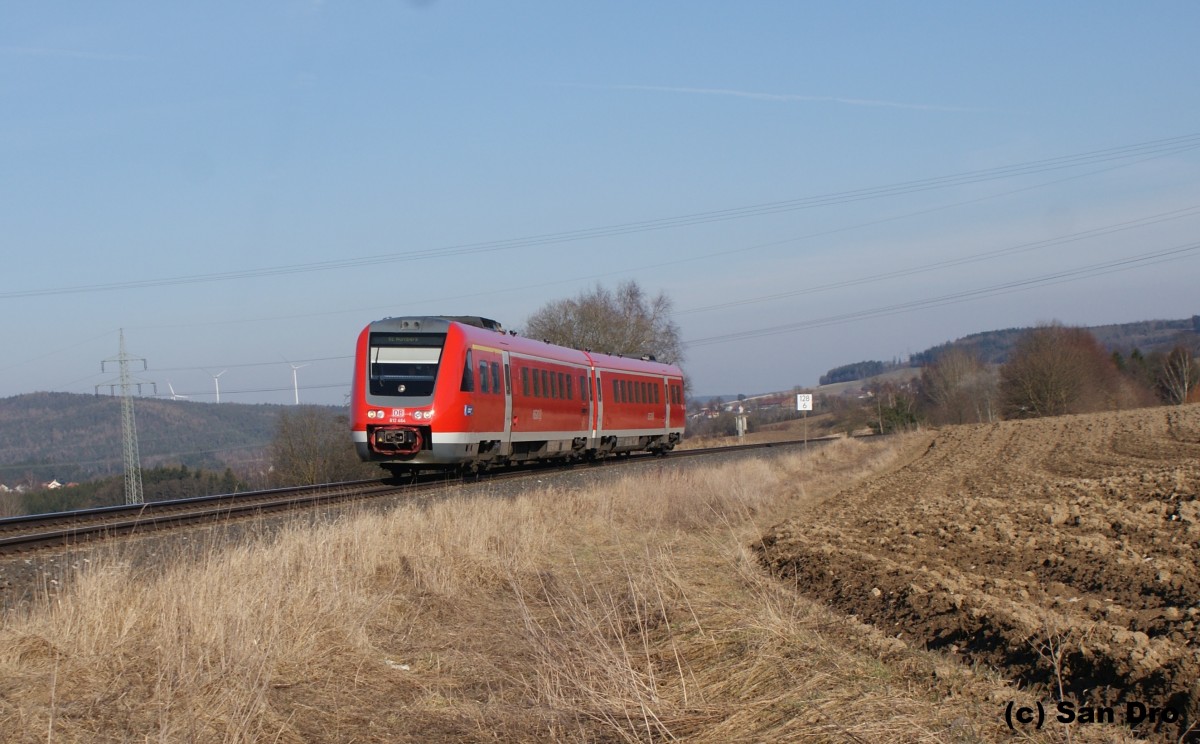 612 464 mit einem RE nach Nürnberg bei Brand b. Marktredwitz. 09.03.2015