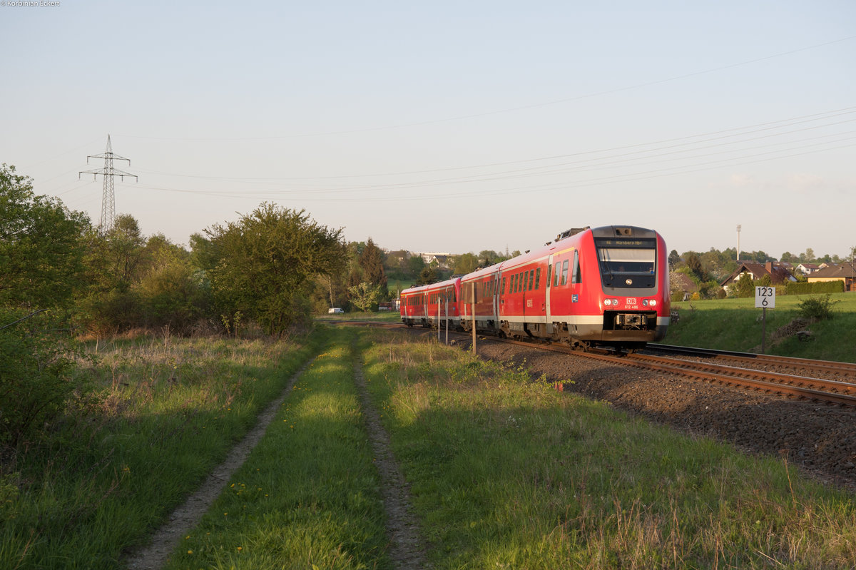 612 486 als RE 3092 und RE 3868 nach Nürnberg bzw. Bamberg bei Döhlau, 29.04.2018