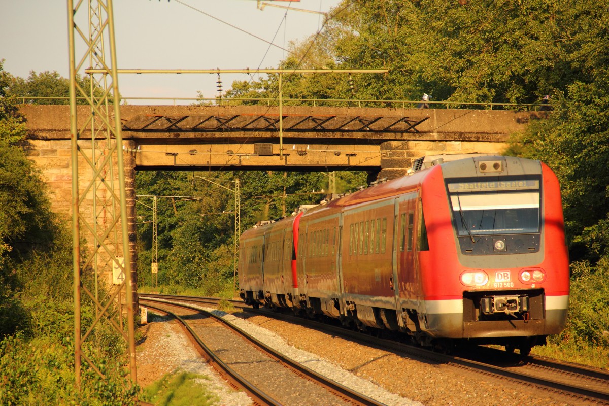 612 560 DB Regio in Michelau am 27.07.2011. (Bild entstand vom Bahnsteig im Haltepunkt Michelau)